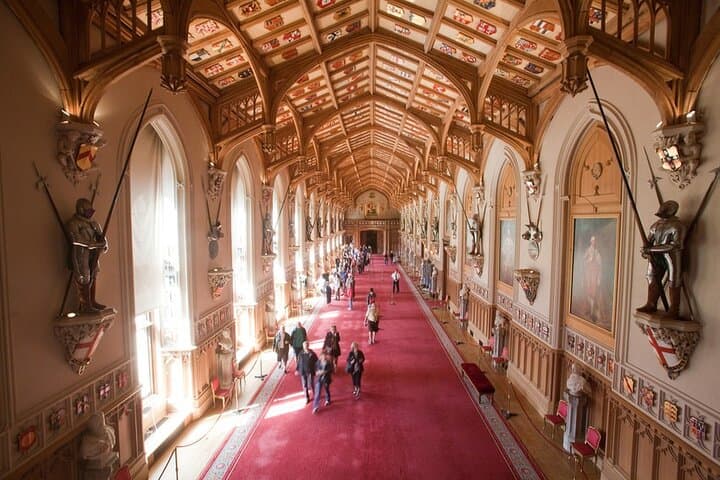 St George's Hall - Royal Collection Trust , © Her Majesty Queen Elizabeth II 2022