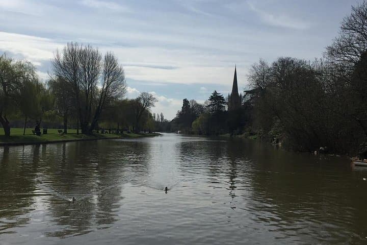 Shakespeare’s Stratford-Upon-Avon: A Self-Guided Audio Tour