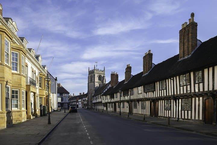 Shakespeare’s Stratford-Upon-Avon: A Self-Guided Audio Tour