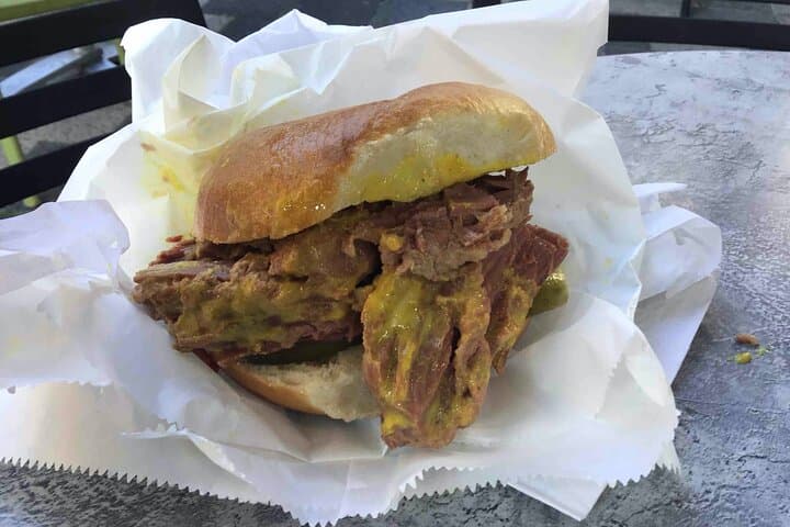 Try a beigel from Britains oldest Beigel shop