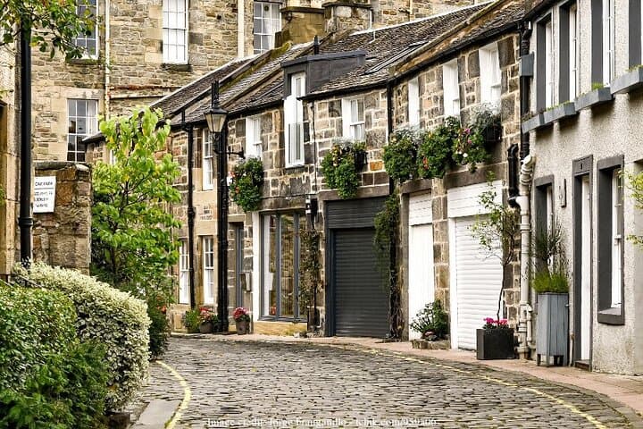 Off The Beaten Path Edinburgh: Dean Village Private Walking Tour