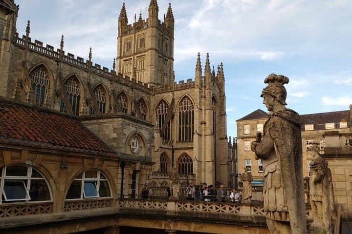 Fully Guided Bath History and Scandals Tour