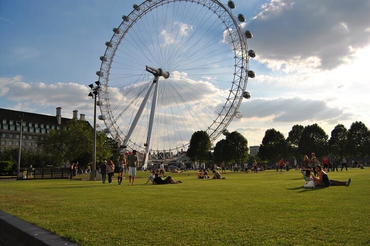 Private Port Transfer from Southampton or Dover to Central London