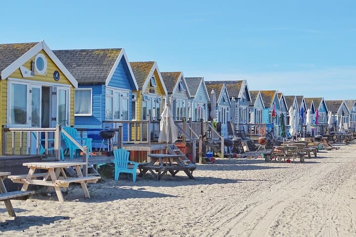Bournemouth Tour App, Hidden Gems Game and Big Britain Quiz (1 Day Pass) UK