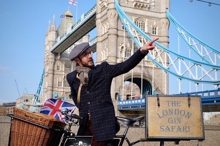 London Gin Safari: A Spirited, Juniper-Fuelled Jaunt