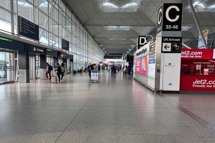 Airport 2 Airport Transfer London Heathrow to all London Airports
