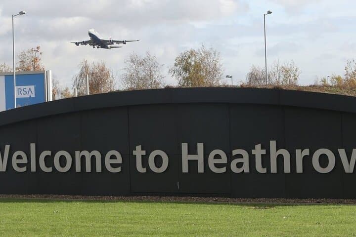 Private Arrival or Departure Transfer: London Heathrow Airport to Central London