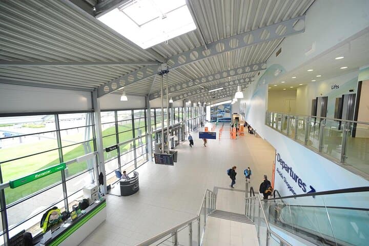 Private Transfer Southend Airport to and from Central London