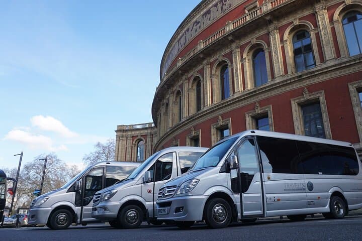 Private cruise arrival from Southampton to London or airport