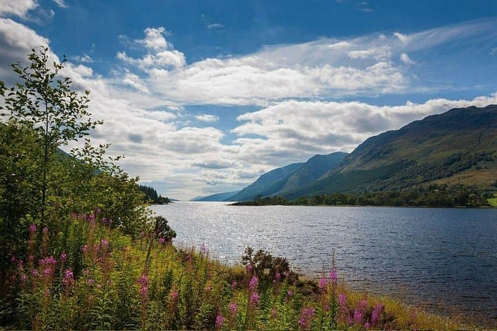 Visit the beauty of Loch Ness