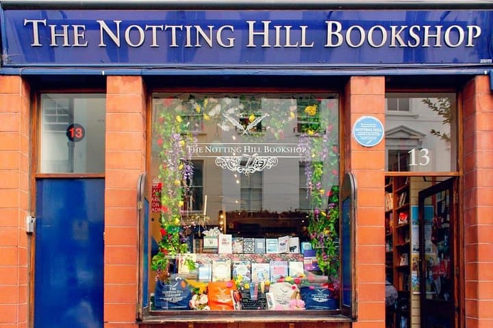 Romantic Notting Hill: Self-Guided Love Story Puzzle Walk