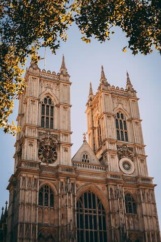 Monarchy and Politics in London - Self-Guided Walking Tours