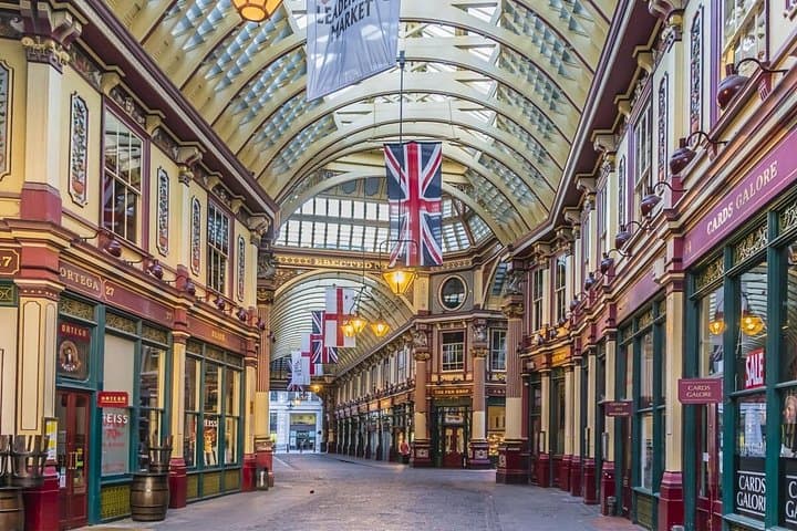 London Walking Tour: Self-Guided City Game
