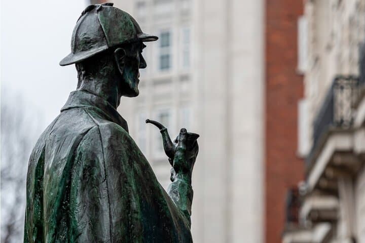 London Sherlock Holmes: Crack the Case Walking Adventure