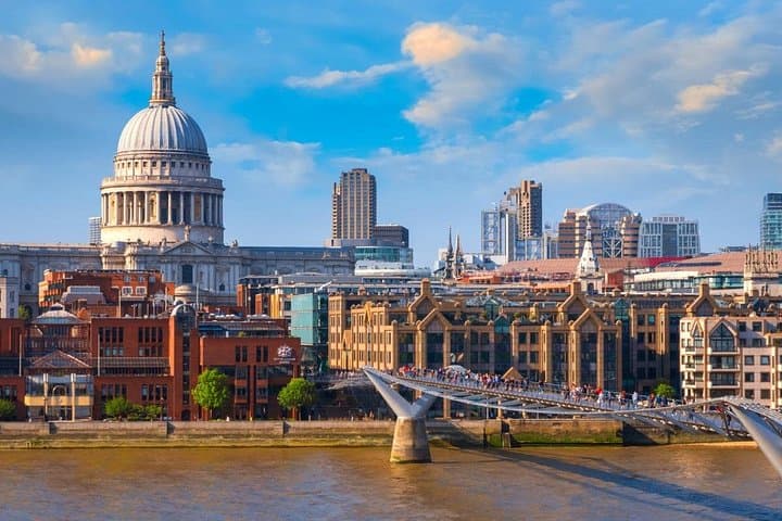 London Walking Tour: Self-Guided City Game