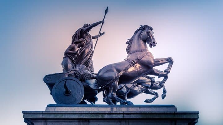 Monarchy and Politics in London - Self-Guided Walking Tours