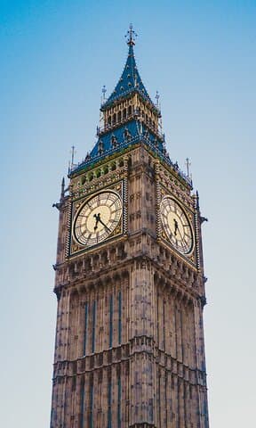 Monarchy and Politics in London - Self-Guided Walking Tours