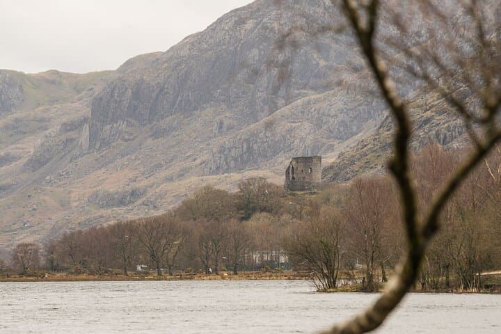Llanberis, Conwy and Caernarfon Castle: A Self-Guided Driving Tour of Snowdonia