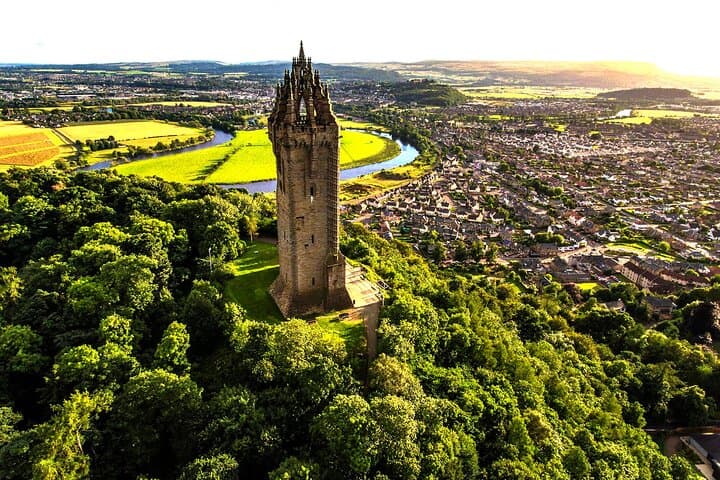 Blackness & Stirling Castle, Wallace Monument Private Tour