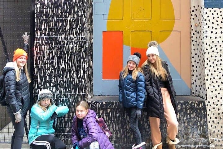 Adventurous Scavenger Hunt in Brighton by Zombie Scavengers