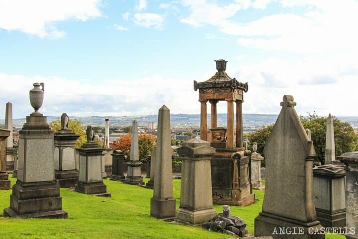 From Greenock: Stirling Castle and Glasgow Private Tour