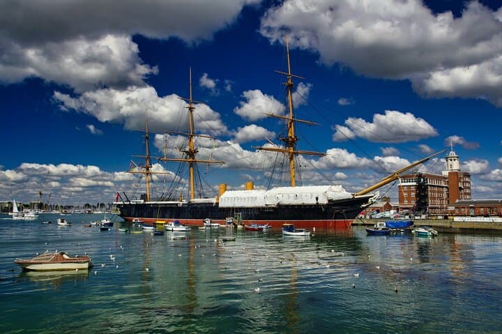Portsmouth Tour App, Hidden Gems Game and Big Britain Quiz (1 Day Pass) UK