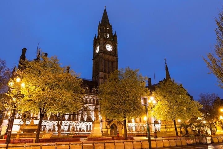 Haunted Manchester: The Pusher Canal Murder Mystery Walk