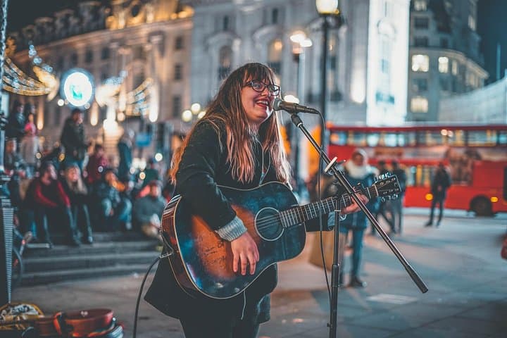 Professional Photo Shoot Tour in London