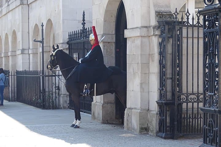 Mounted guard at Horse Guards
