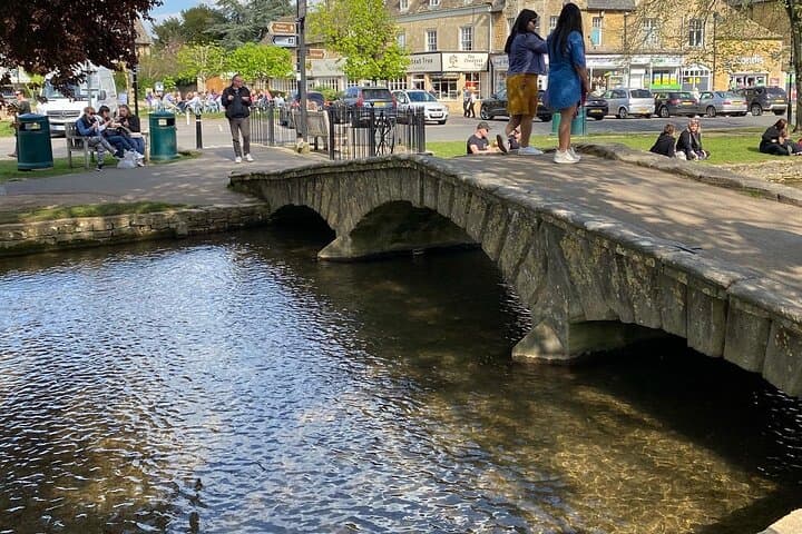 Private Cotswolds villages from London