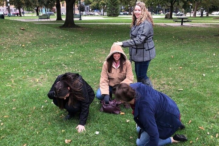 Fun City Scavenger Hunt in Newport by Operation City Quest