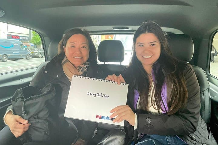 Private 2-hour Derry Girls Tour by Taxi