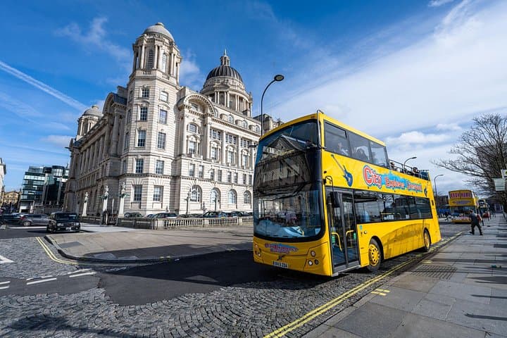 Liverpool: River Cruise & Sightseeing Bus Tour