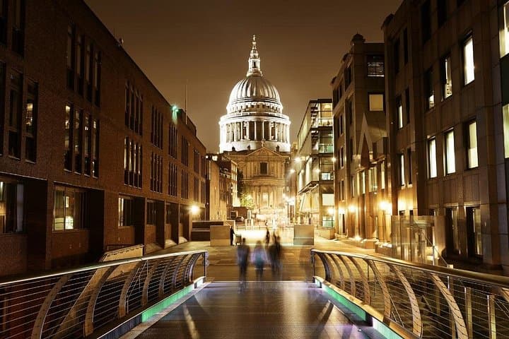 Private Walking Tour of St Pauls Cathedral
