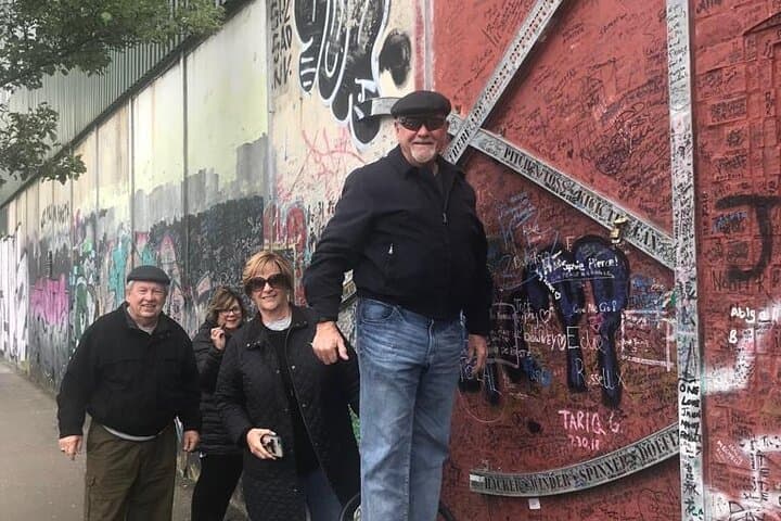 Private Belfast Historical and Political Half-Day Guided Tour