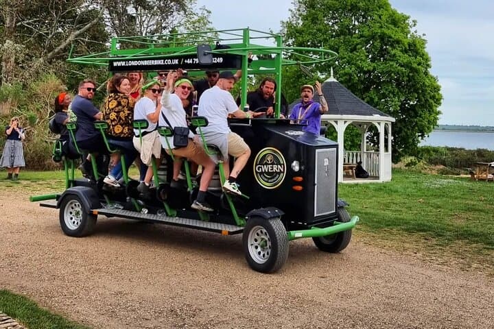 London beer or prosecco bike tour