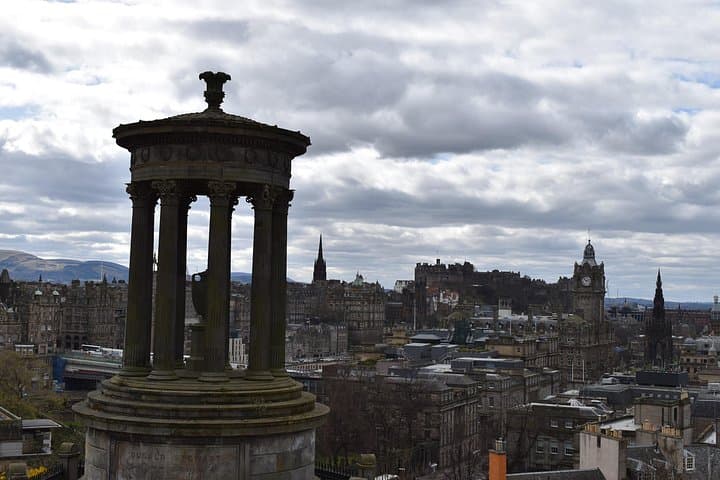 Edinburgh Old Town Private Self-Guided Tour