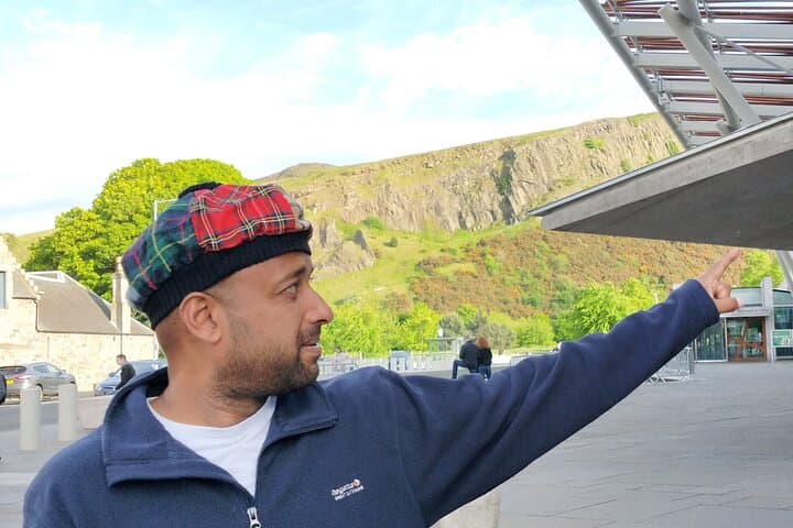 Edinburgh City Walking Tour, Discover Old Town, Royal Mile with a Local Expert!