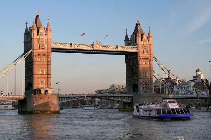 Thames River Cruise