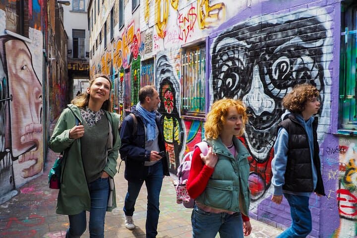 Play an Urban Escape Game in Manchester with family, friends or colleagues!