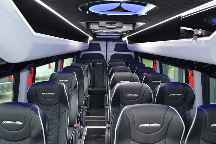 Departure by Private Minibus: London city to London LHR Airport