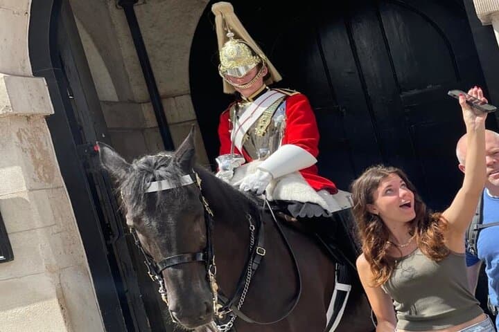Capturing the perfect selfie with the Queen's Guard