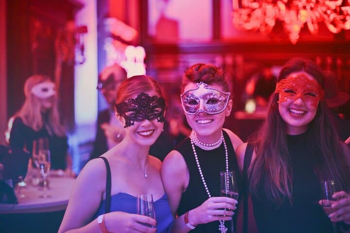 Bar & Club queue jump entry Party Pass to multiple venues in Brighton
