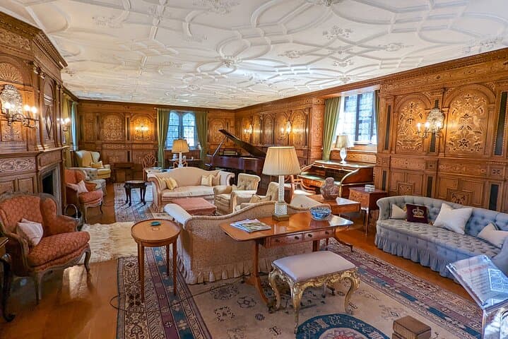 Hever Castle - England's Hidden Gem