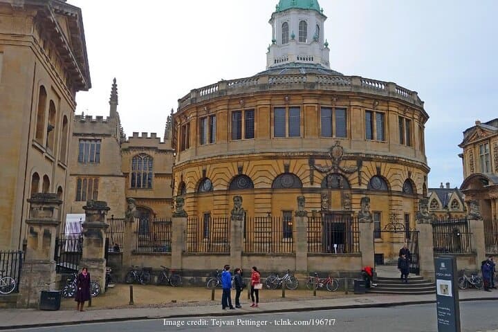 Welcome to Oxford: Private 2.5-hours Walking Tour