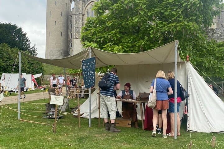 Two English Castles & Cheese farm Day trip from London