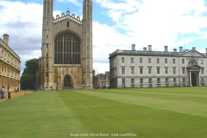 Welcome to Cambridge: Private Tour including King's College Chapel