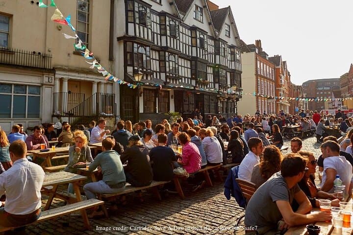 Welcome to Bristol: Private 2.5-hour Highlights Walking Tour