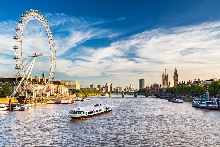 London to Leeds Castle, Canterbury, Dover Cliffs Tour by Car