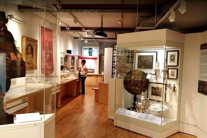 Private Jewish History Tour in London